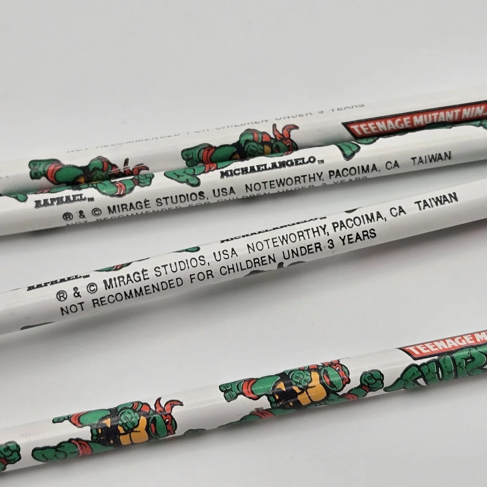 Vintage 90s Teenage Mutant Ninja Turtles Set Of 4 Unsharpened Pencils Mirage USA